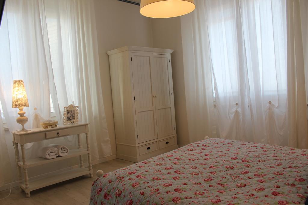 Hotel La Torre Римини Экстерьер фото